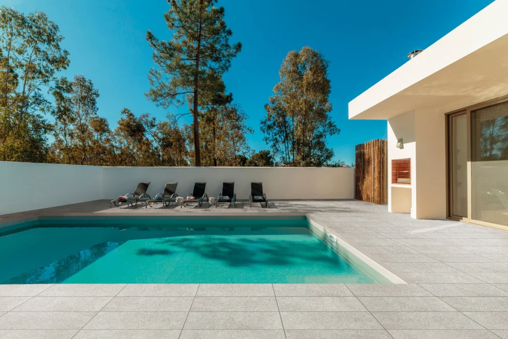 Carrelage piscine nantes